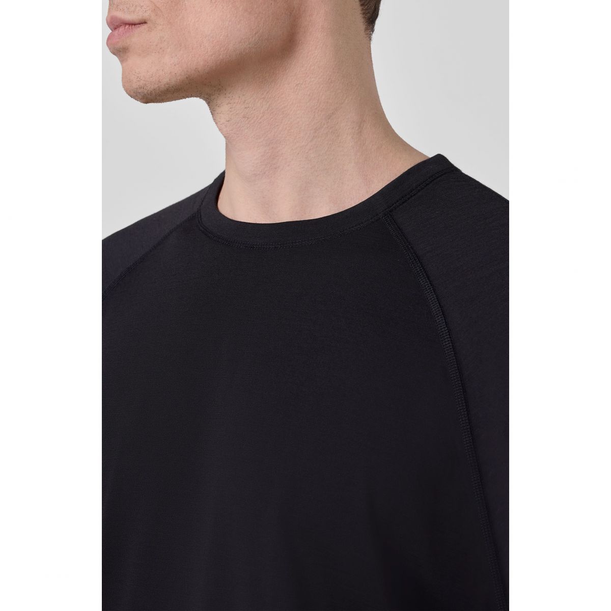 BMW M美麗諾羊毛長袖T恤